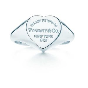 Pre-loved Tiffany & Co Heart Ring size 7